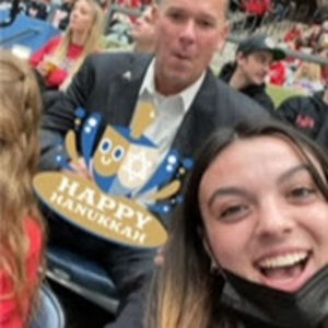 Meet your Posher, Ella